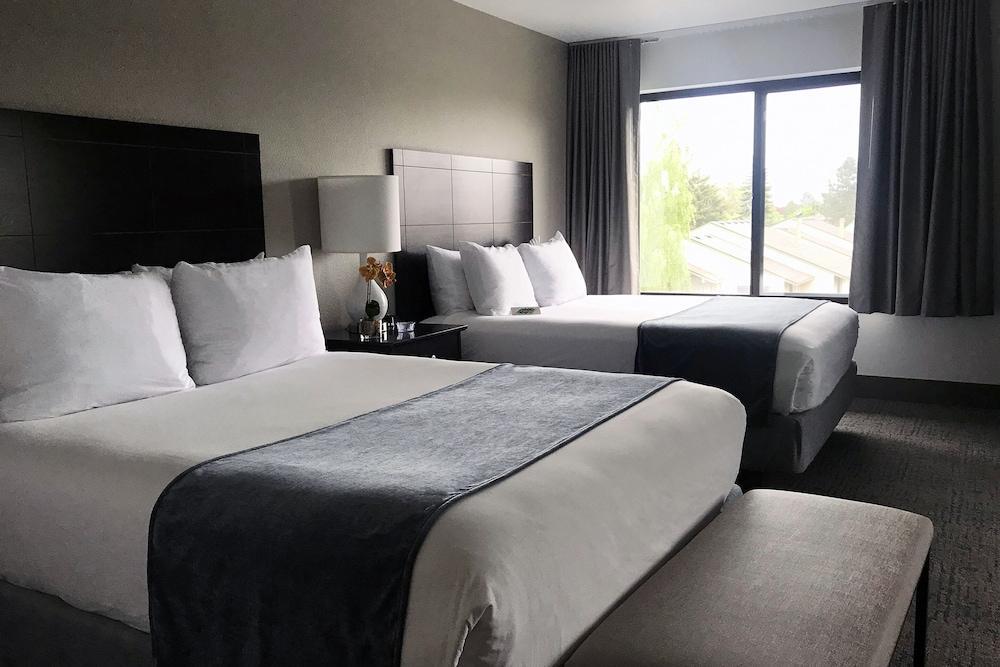 Oxford Suites Portland - Jantzen Beach Eksteriør billede