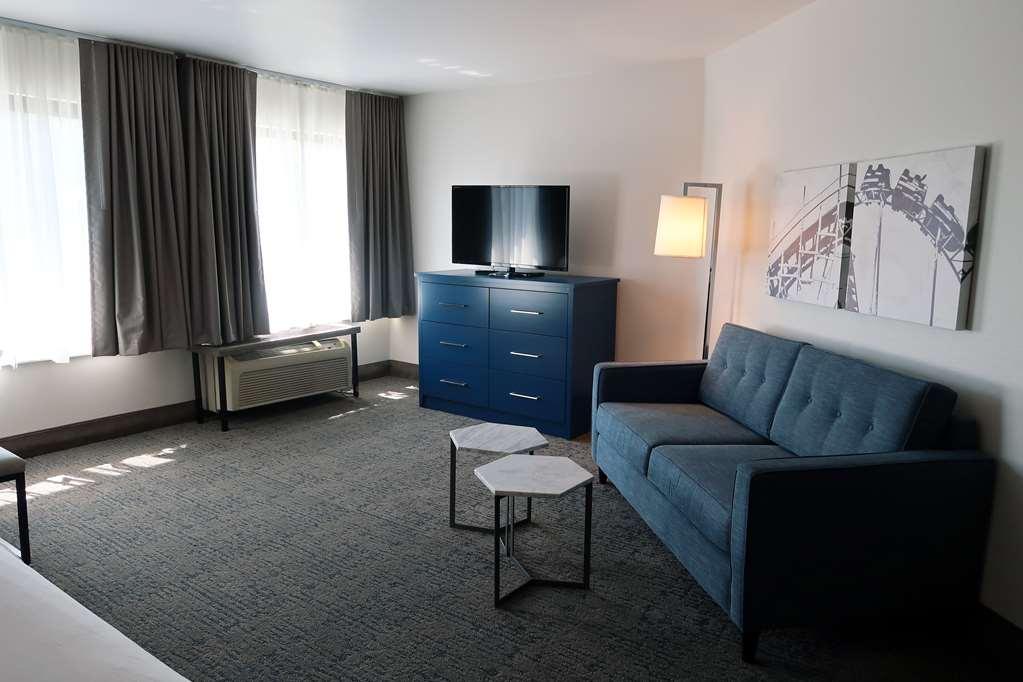 Oxford Suites Portland - Jantzen Beach Værelse billede